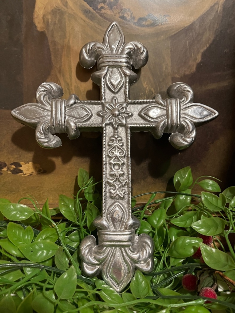 CROSS Fleur De Lis - Silver Heavy Metal - - Has Hanger - Ornate